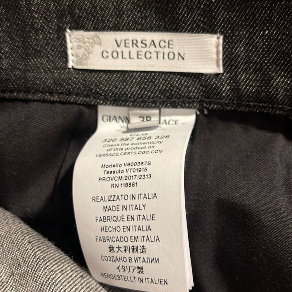 Versace jeans never worn